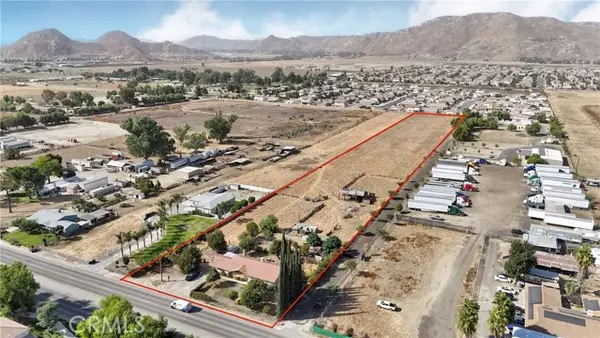 492 Sanderson Avenue, San Jacinto, CA 92582