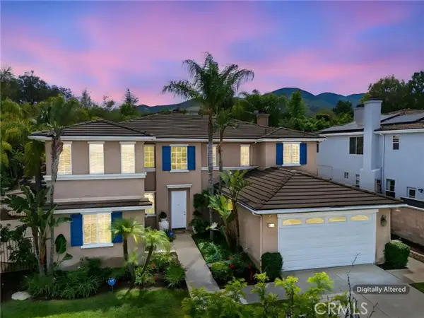 1062 Mccall Dr, Corona, CA 92881