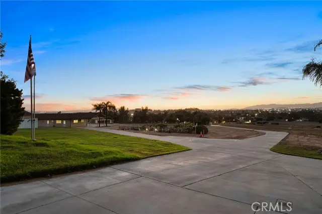 5334 Agate Street, Riverside, CA 92509 - #2