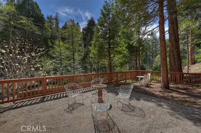 425 Blue Jay Canyon, Blue Jay, CA 92317 - #3