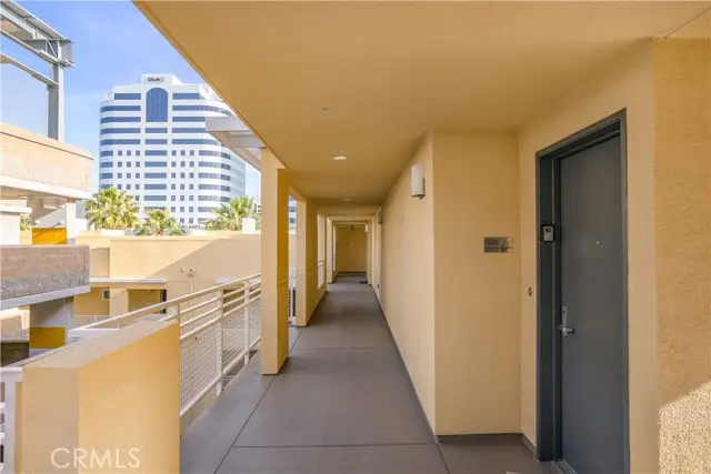 21301 Erwin  #526, Woodland Hills, CA 91367 - #3
