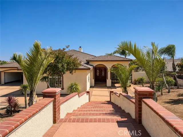 18437 Newman Avenue, Riverside, CA 92508 - #2