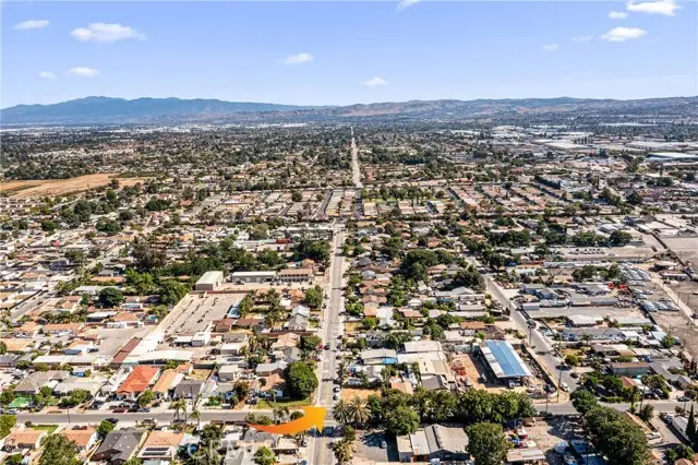 3889 9th, Pomona, CA 91766 - #2
