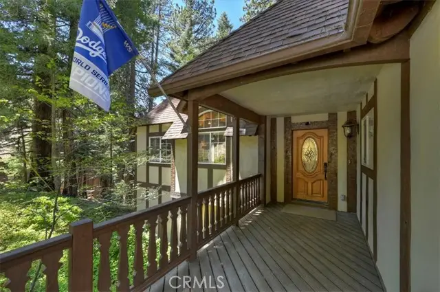 400 Merrimack Drive, Lake Arrowhead, CA 92352 - #2