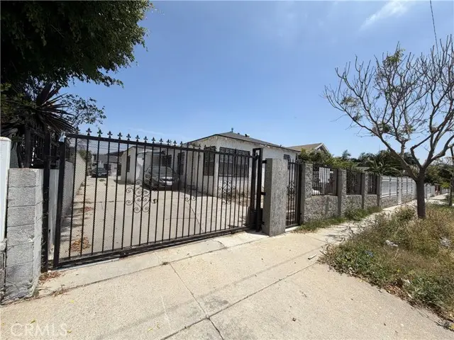 1249 90th Place, Los Angeles, CA 90044 - #1