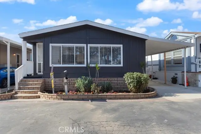 201 Road Runner Lane, Fountain Valley, CA 92708 - #2