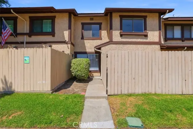8601 Sunland  #5, Sun Valley, CA 91352 - #2
