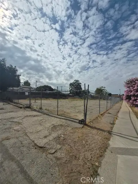 35109 Avenue C, Yucaipa, CA 92399 - #3