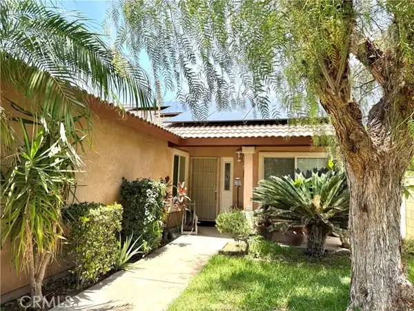 15184 Macadamia Court, Fontana, CA 92335