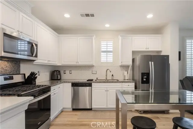 2818 Berry Loop Privado  #77, Ontario, CA 91761 - #3