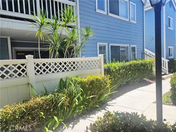 12864 Sycamore Village Dr., Norwalk, CA 90650