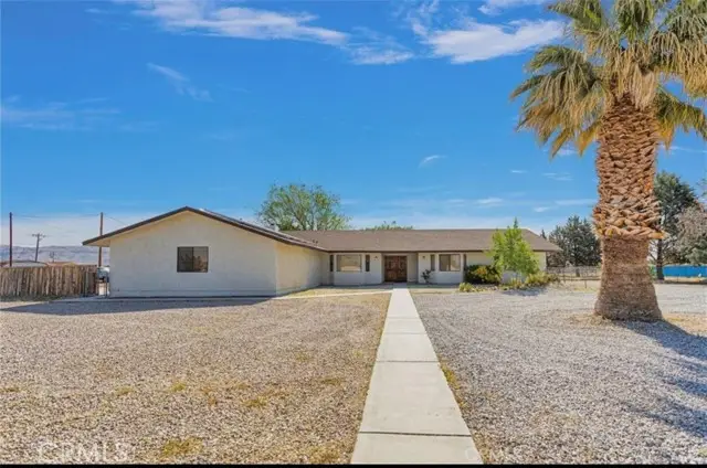 14829 Navajo Road, Apple Valley, CA 92307 - #1