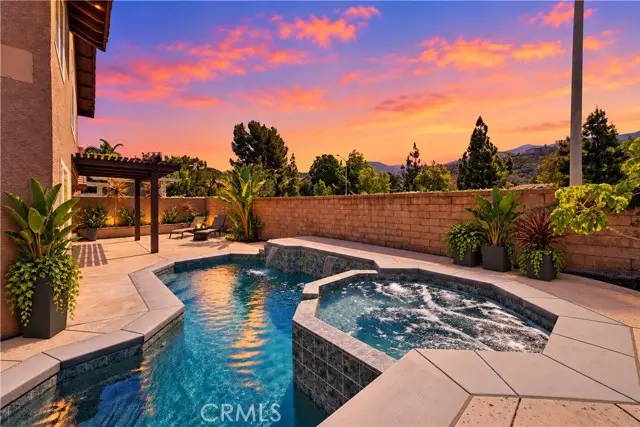 2290 Pepperwood Lane, Corona, CA 92882 - #2