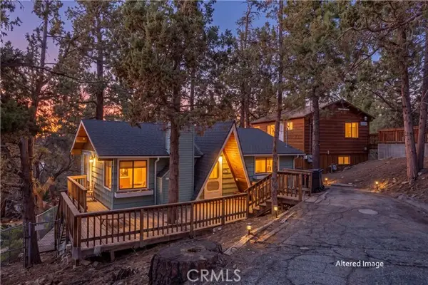 107 Aeroplane Boulevard, Big Bear City, CA 92314