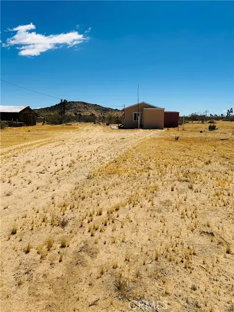 659 Polands Way, Landers, CA 92285 - #1