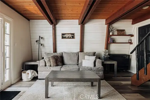 396 Kern Avenue, Sugarloaf, CA 92386