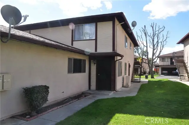1102 Calle Del Sol, Azusa, CA 91702 - #2