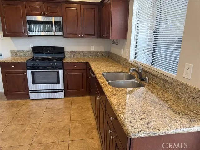 44580 La Paz, Temecula, CA 92592 - #3