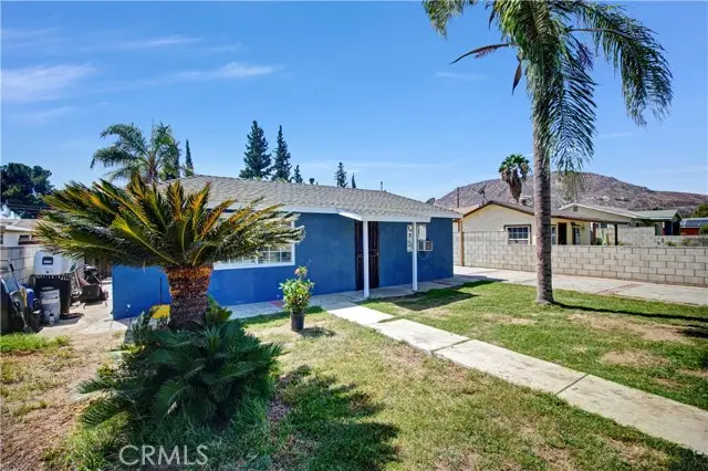 18883 6th, Bloomington, CA 92316 - #2