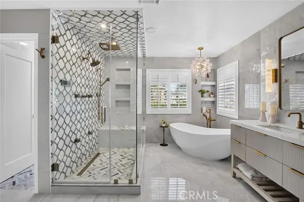 10752 Saffron, Fontana, CA 92337
