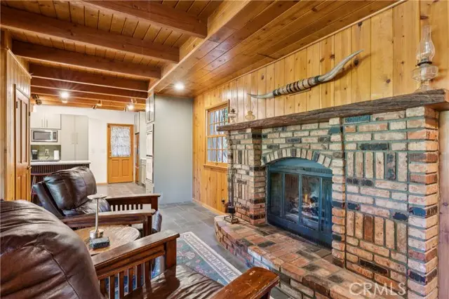 425 Golf Course Way, Lake Arrowhead, CA 92352 - #1