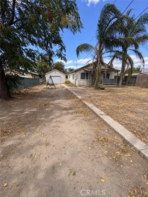 25508 Paloma Drive, San Bernardino, CA 92410