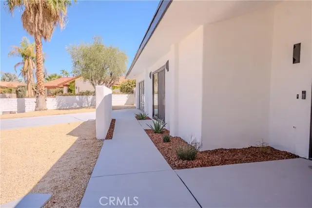 3495 Loma Vista Circle, Palm Springs, CA 92264 - #3