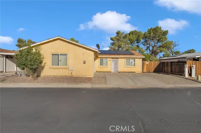 25064 Avenida Laredo, Barstow, CA 92311 - #1