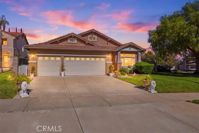 435 Rembrandt Drive, Corona, CA 92882 - #1