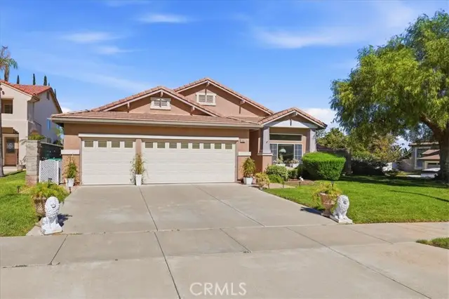435 Rembrandt Drive, Corona, CA 92882 - #2