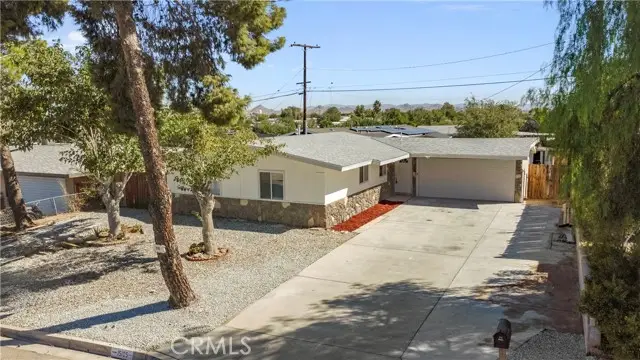 15105 Condor, Victorville, CA 92394 - #2