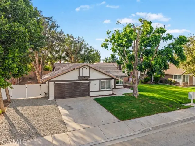 156 Loretta Avenue, Rialto, CA 92376 - #1