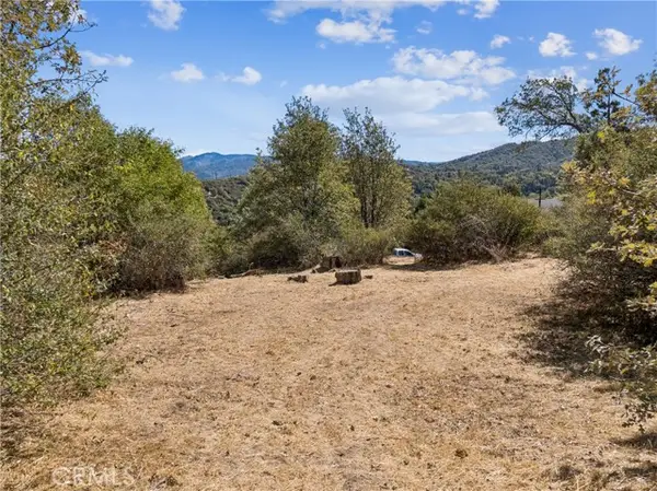 289 Glen Avon Drive, Cedar Glen, CA 92321