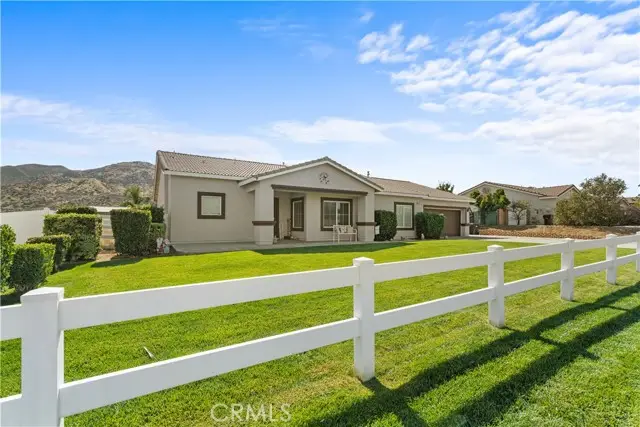 1424 Charles St, Banning, CA 92220 - #3