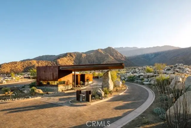 2065 Vista Palizada, Palm Springs, CA 92262 - #1