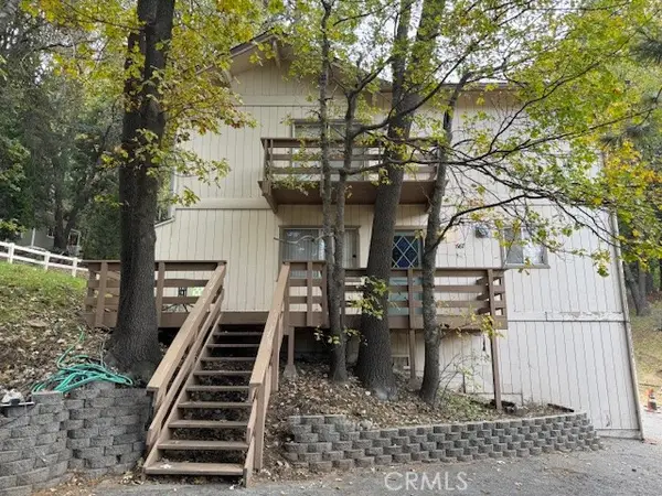 667 Pyramid, Crestline, CA 92325