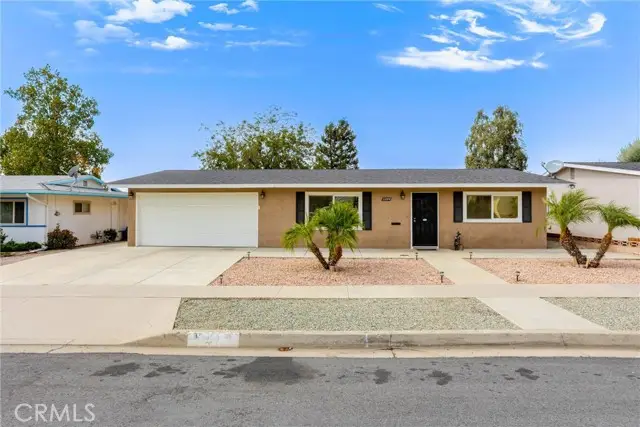 11844 4th, Yucaipa, CA 92399 - #3