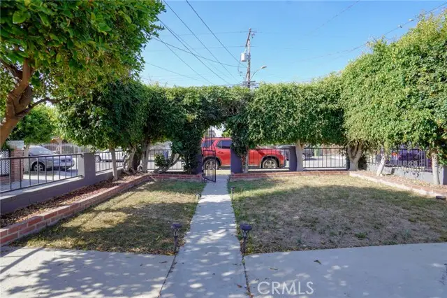 4134 107th, Inglewood, CA 90304 - #2