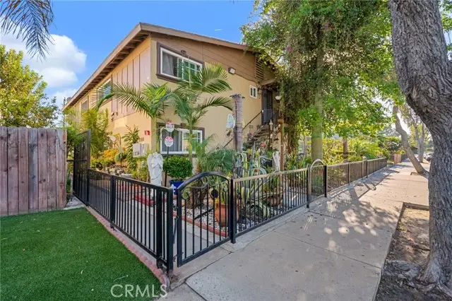 2166 Alameda Avenue, Anaheim, CA 92801 - #1