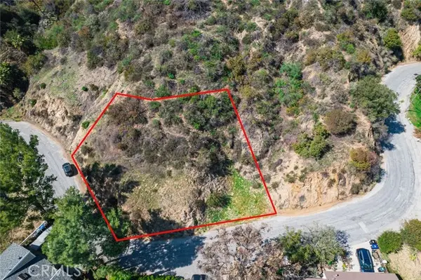 2745 Kennington Drive, Glendale, CA 91206