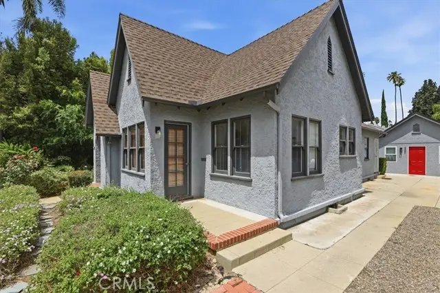 3589 Castle Reagh, Riverside, CA 92506 - #3