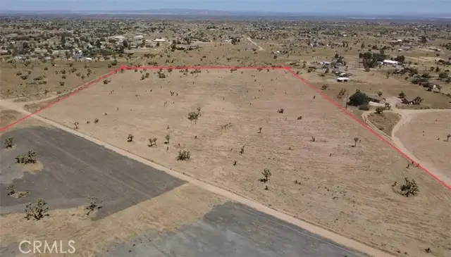 6716 Phelan, Phelan, CA 92371 - #2