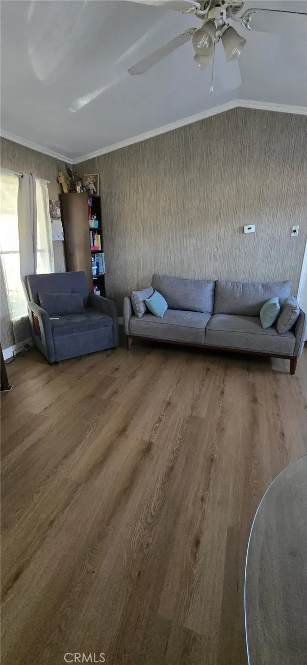 1461 Mission Boulevard, Pomona, CA 91766 - #3