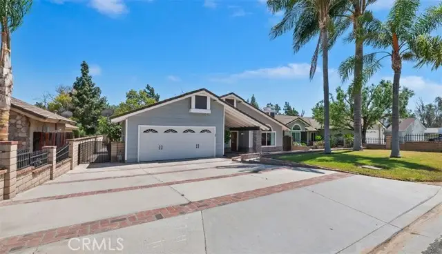 7296 Linares, Riverside, CA 92509 - #3