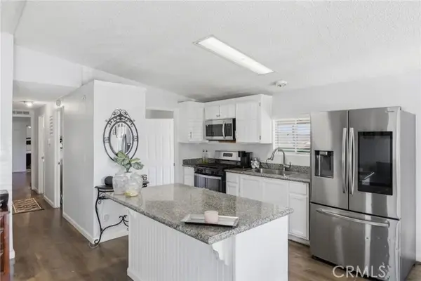 25114 Avenida Valencia, Homeland, CA 92548