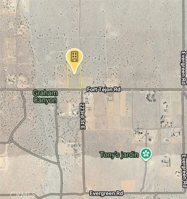 233 Fort Tejon, Llano, CA 93544