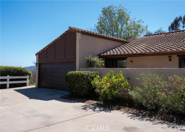 2055 Earl Glen, Escondido, CA 92026