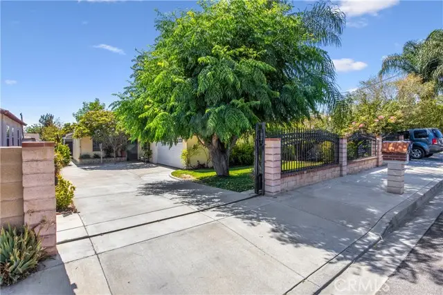 7186 Olive St, Highland, CA 92346 - #3