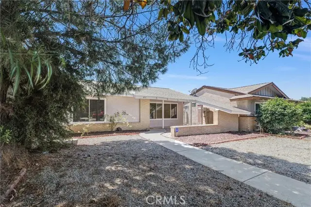 451 Magnolia Circle, Hemet, CA 92543 - #2