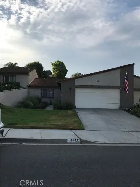 5655 Falling Leaf, Riverside, CA 92509